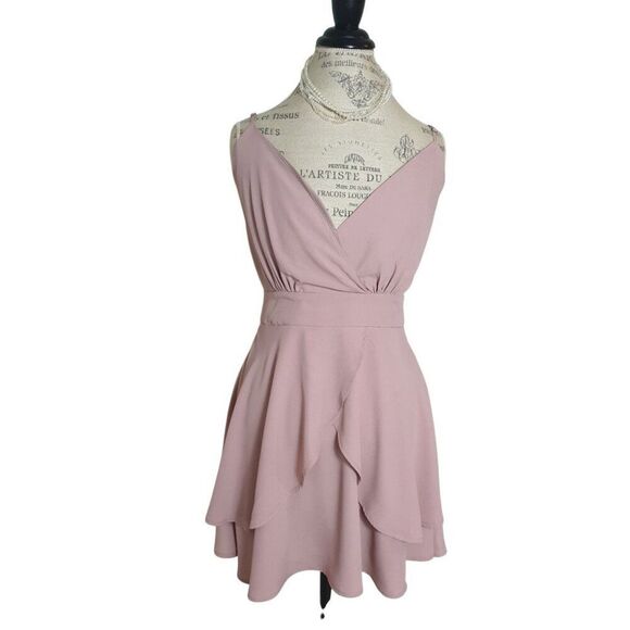 Juniors Sleeveless V-Neck Dress L Blush Ruffle Layer Flowy Formal Wedding Fairy - Picture 1 of 5